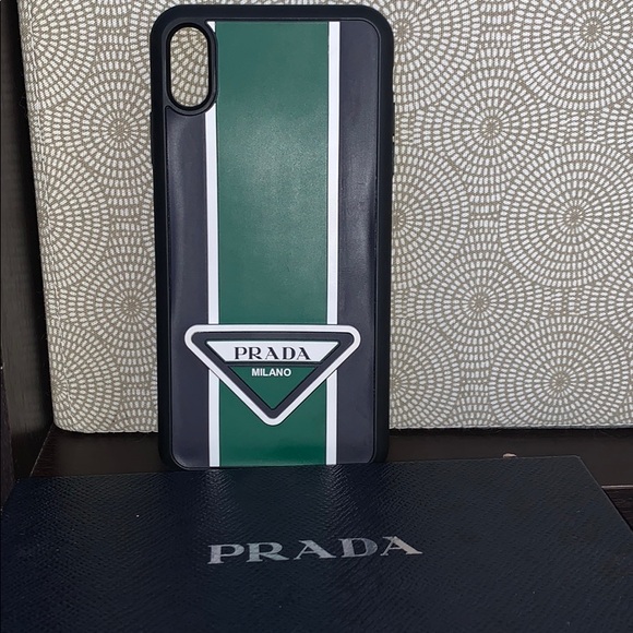 iphone xs prada